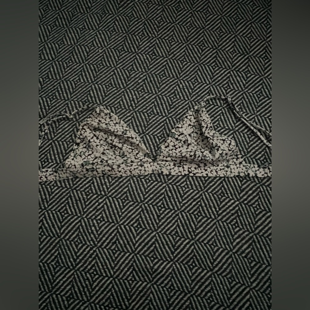 H&M black floral swimsuit top